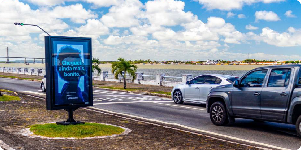 MUPI - Mobiliário Urbano para Propaganda e Informação