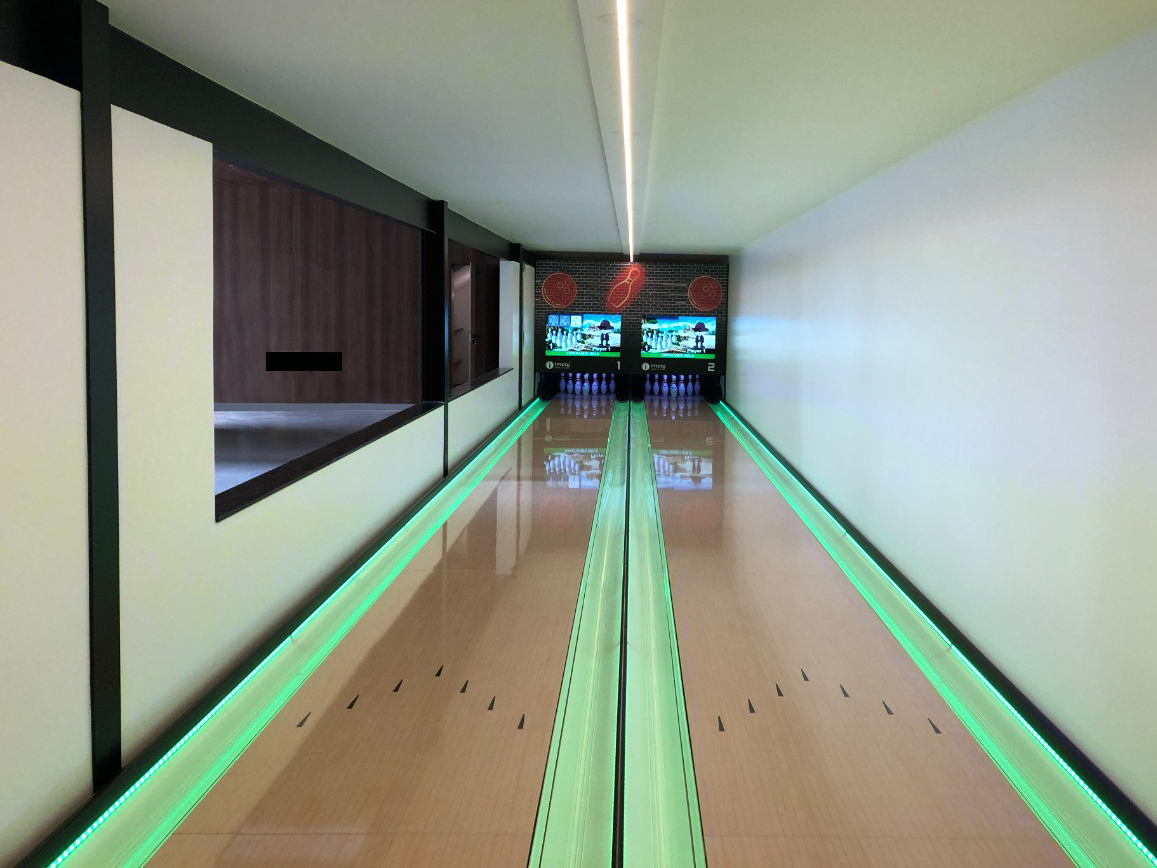 Pistes de Bowling Résidentiel Imply® Imply® ont été installées dans la zone de loisirs d'une résidence située à l'intérieur de São Paulo, au Brésil.