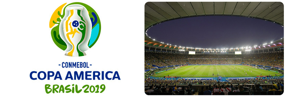 À esquerda, a logo da competição de futebol "Conmebol Copa America 2019" e à direita, uma imagem da vista de um torcedor de dentro de um estádio.
