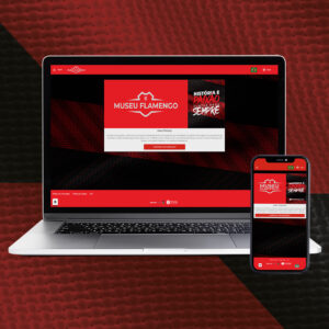 Um notebook e um celular mostrando o sistema de vendas de ingressos para o museu do Flamengo