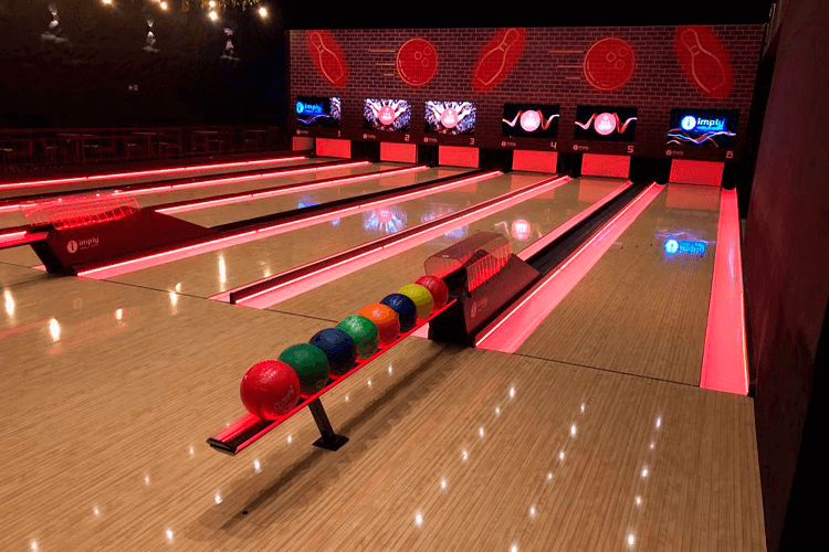 pista boliche imply